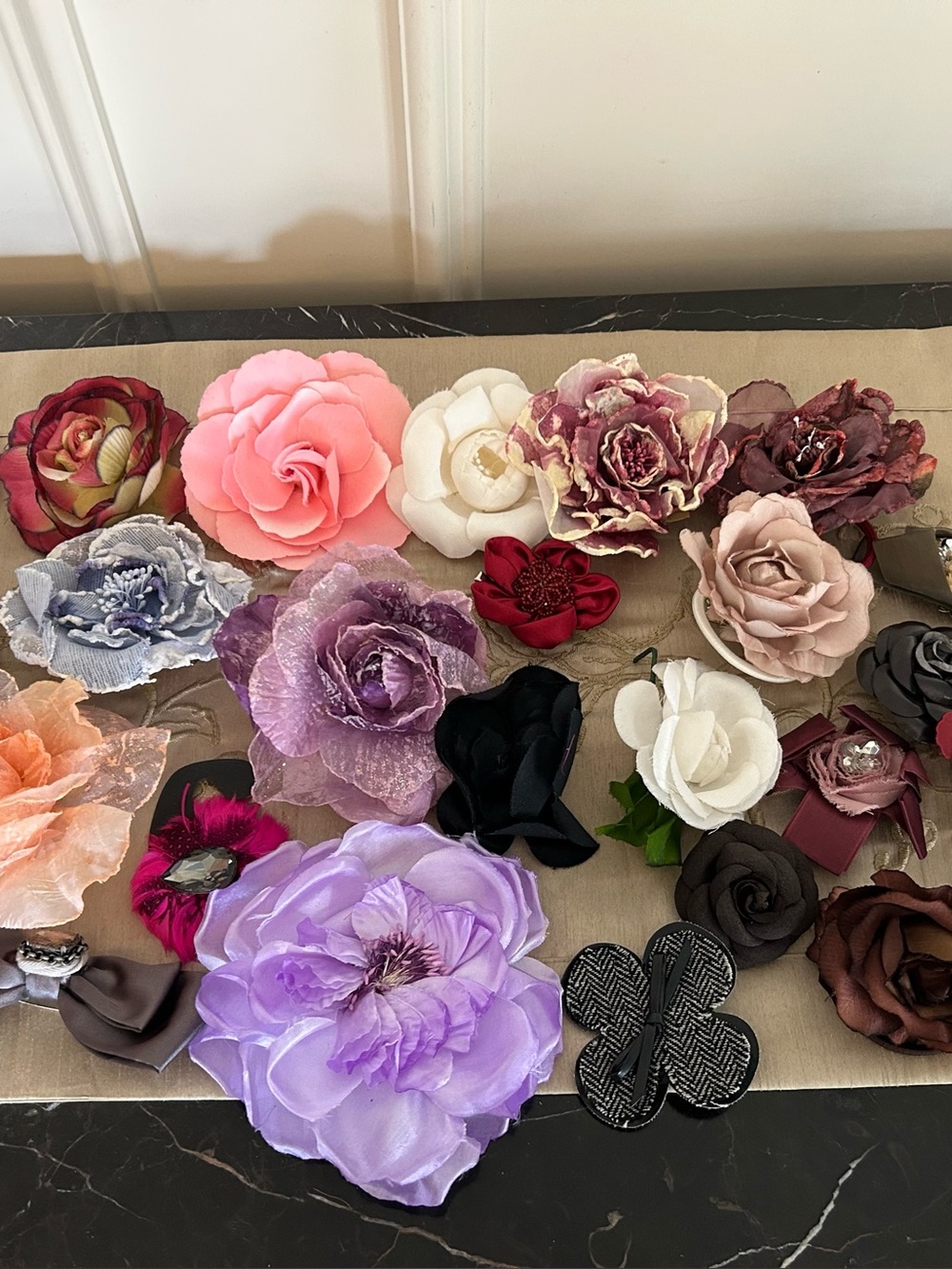 Craft/accessory flower bundle